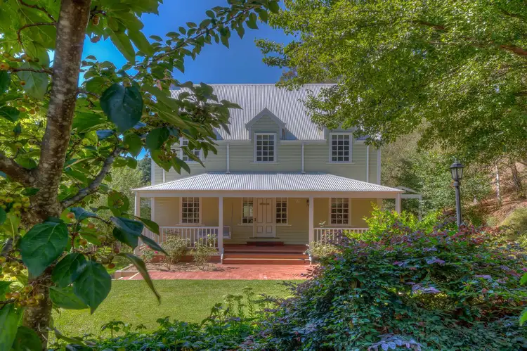 50 Walkers Lane, Bright VIC 3741