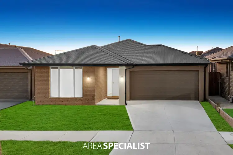 22 Patrobas Loop, Cranbourne East VIC 3977