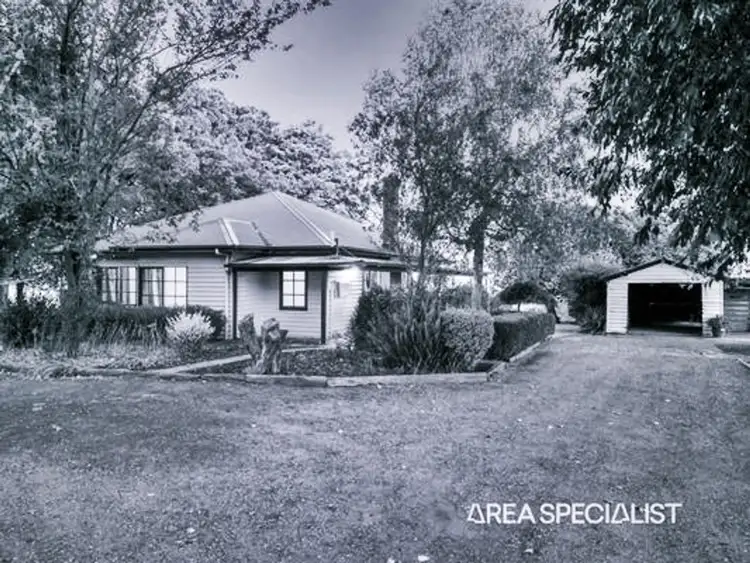 1880 Westernport Road