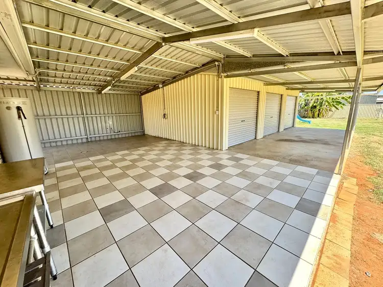 11 Back Avenue, Chinchilla QLD 4413