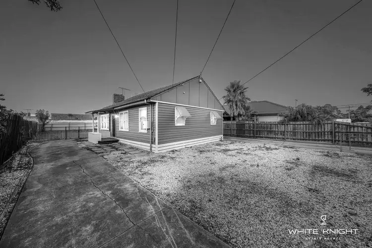 6 Slough Street, Deer Park VIC 3023