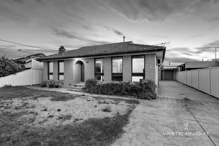59 Clarke Avenue, St Albans VIC 3021