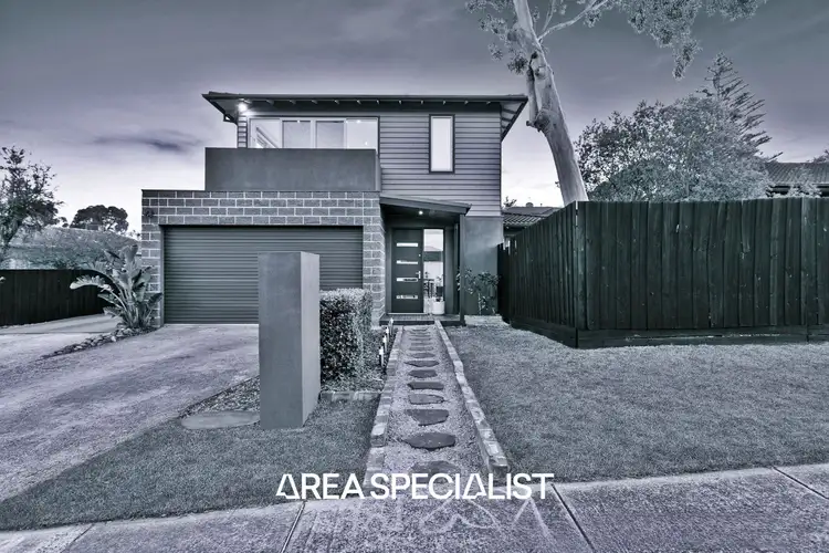 Main view of Homely unit listing, 1/8 Margaret Street, Langwarrin VIC 3910