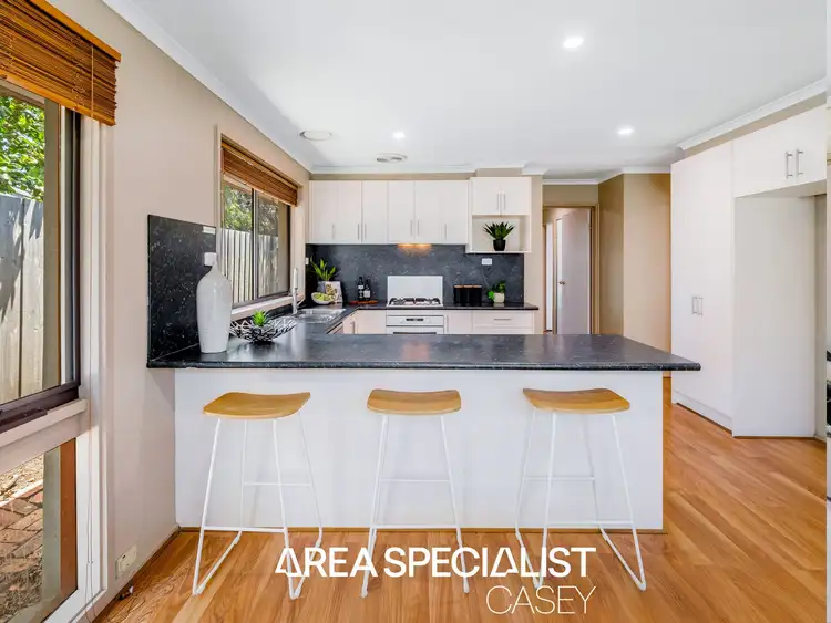 Seventh view of Homely house listing, 1/37 Arleon Crescent, Cranbourne VIC 3977