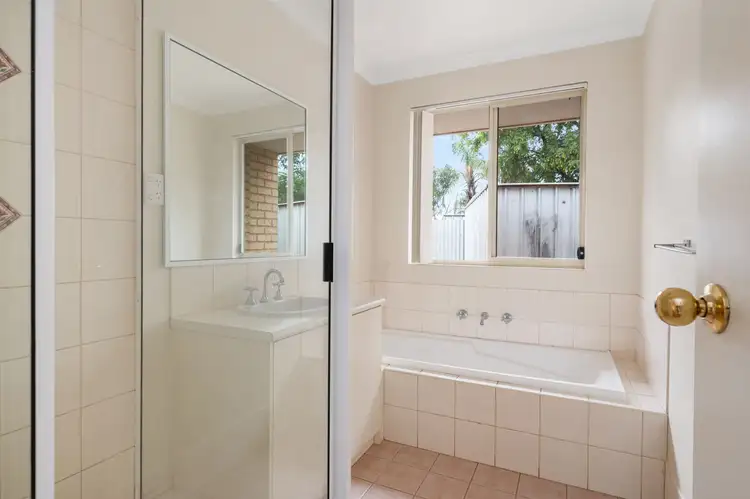 Sixth view of Homely house listing, 17B Borromei Mews, Somerville WA 6430