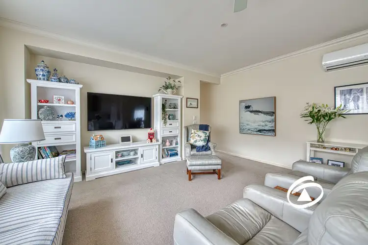 Second view of Homely house listing, 2/8 Castlegate Place, Berwick VIC 3806