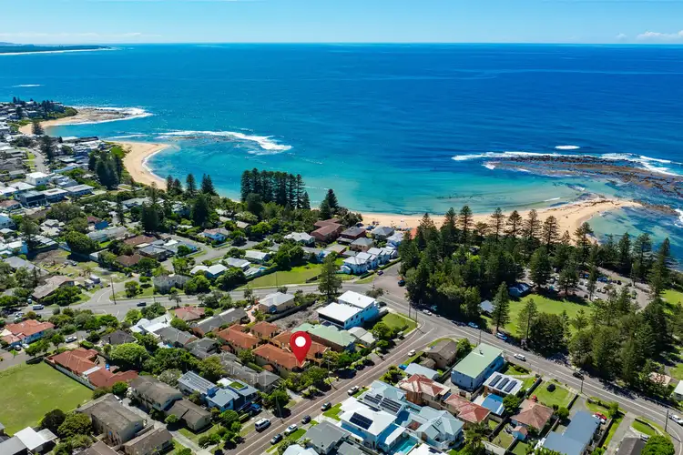 Fourth view of Homely townhouse listing, 1/138-140 Stella Street, Toowoon Bay NSW 2261