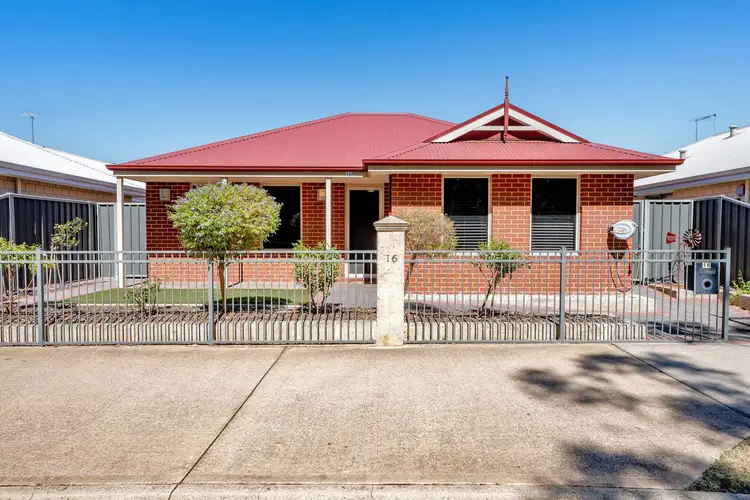 16 BOYS ROAD, Pinjarra WA 6208