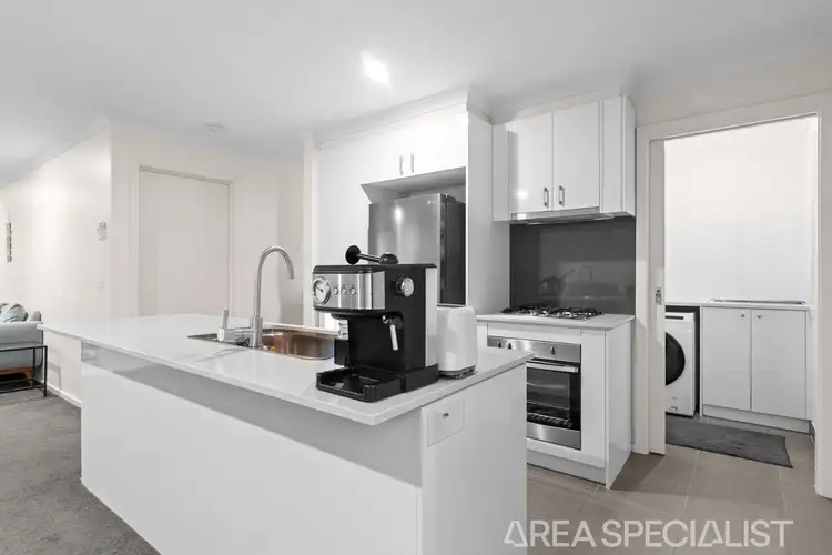 Fifth view of Homely townhouse listing, 21B Robin Drive, Carrum Downs VIC 3201