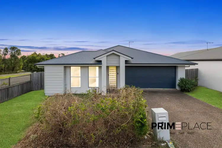 25A Cordeaux Crescent