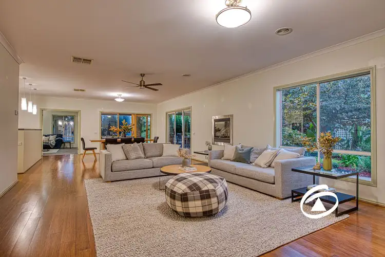 Fifth view of Homely house listing, 10 Lyrebird Avenue, Pakenham VIC 3810