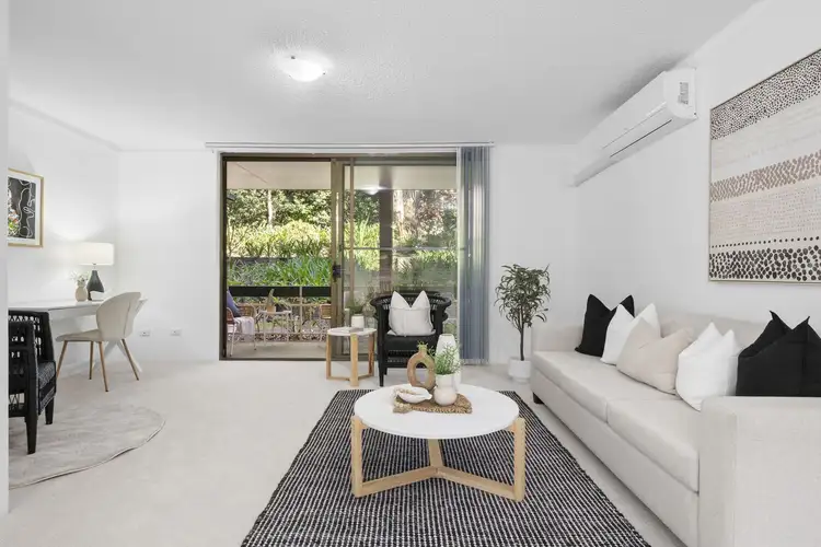18 Edensor Street