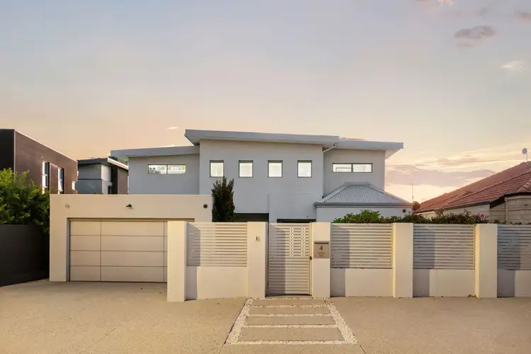 4 Ivory Way, Mindarie WA 6030