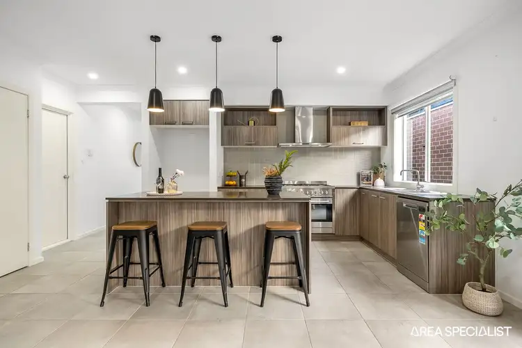 Fifth view of Homely house listing, 15 Vondel Way, Clyde North VIC 3978