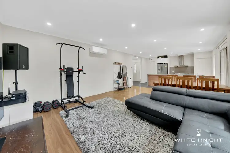 Sixth view of Homely unit listing, 2/10 Derson Street, St Albans VIC 3021