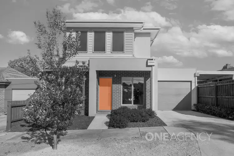 8 Rover Street
