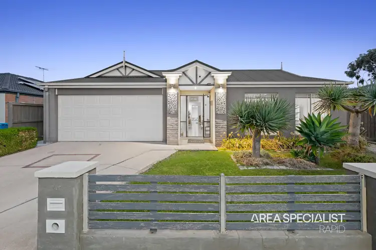 42 Boronia Avenue, Cranbourne VIC 3977