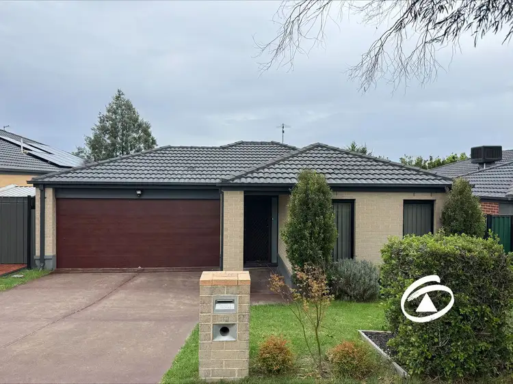 36 Bonneville Parade, Pakenham VIC 3810