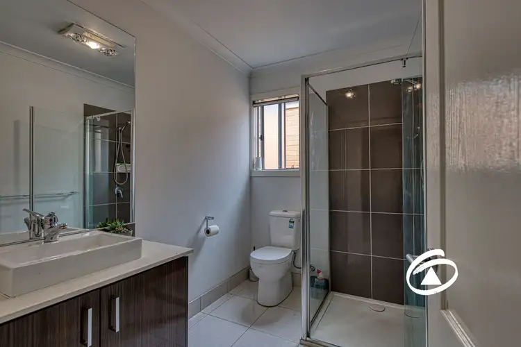 Fifth view of Homely house listing, 6 Comet Chase, Narre Warren South VIC 3805