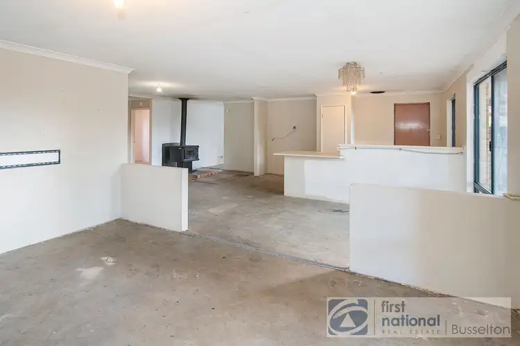 Fourth view of Homely house listing, 1 Lorikeet Loop, Broadwater WA 6280