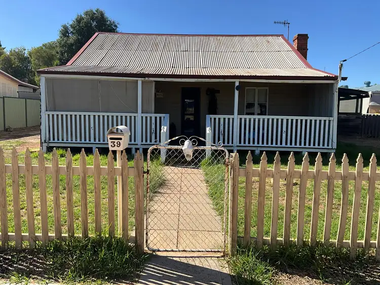 39 Johnstone Street