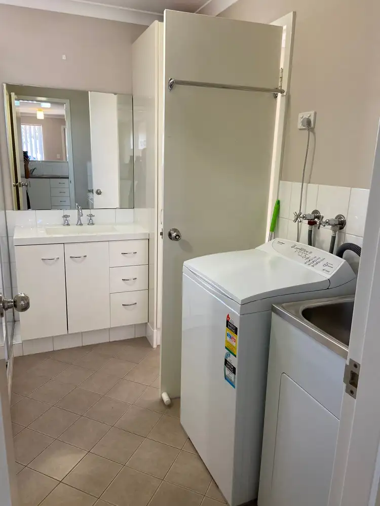 Fifth view of Homely house listing, 1/40 Roberts Street, Kalgoorlie WA 6430