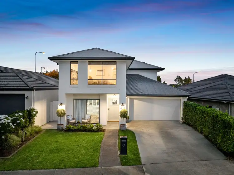 40 Serene Crescent
