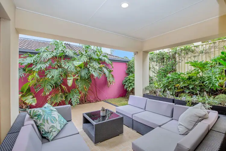 79 Tee Trees, Arundel QLD 4214