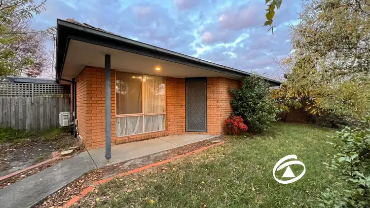 16 Pentland Drive, Narre Warren VIC 3805