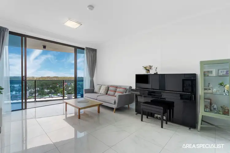 Sixth view of Homely apartment listing, 3910/5 Harbour Side Court, Biggera Waters QLD 4216