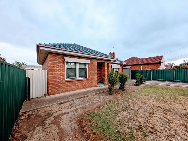 18 Main Street, Beverley SA 5009