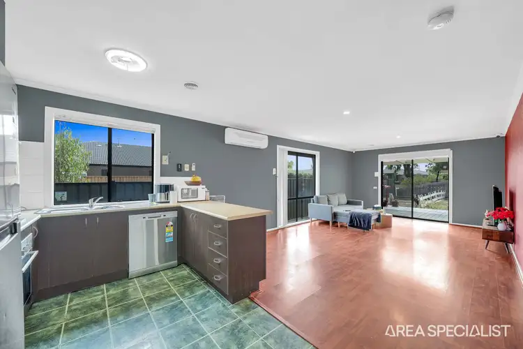 Sixth view of Homely house listing, 33 Sirius Way, Kurunjang VIC 3337