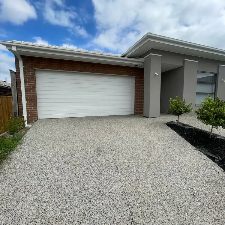 4 Capel Street, Nar Nar Goon North VIC 3812