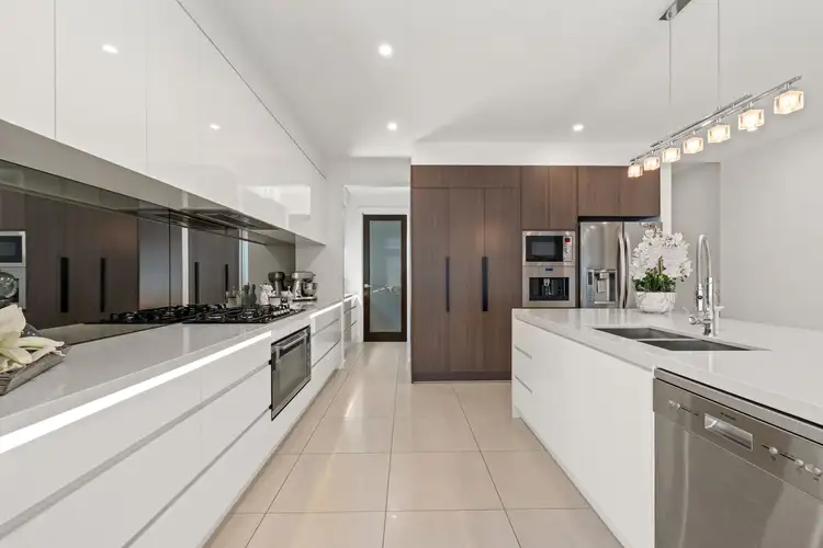 Fifth view of Homely house listing, 33 Quarter Street, Roxburgh Park VIC 3064