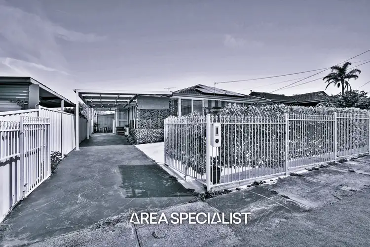 11 Dava court, Dandenong North VIC 3175