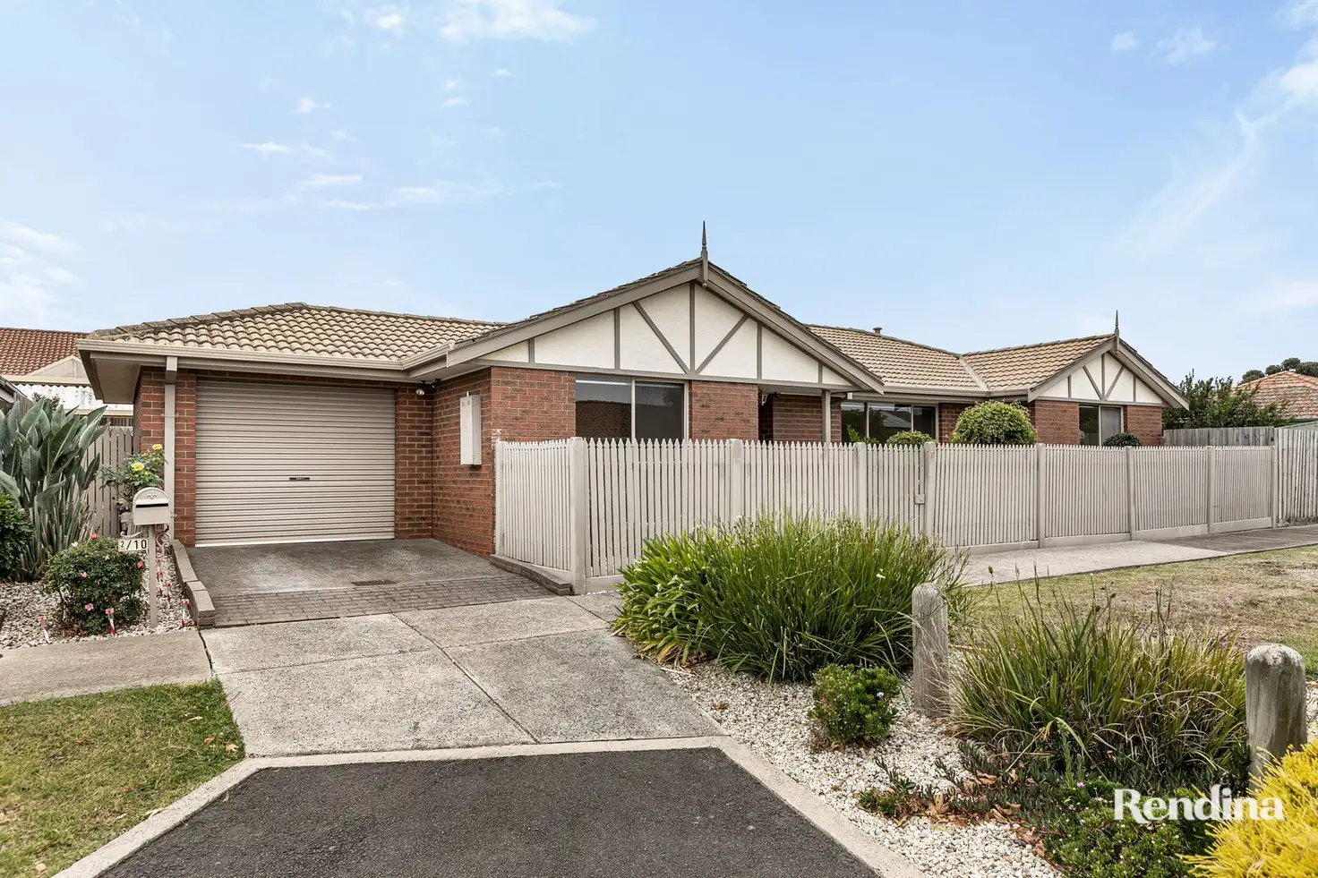Main view of Homely house listing, 2/10 Westleigh Place, Keilor East VIC 3033