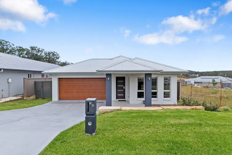 22 Peachy Avenue, North Rothbury NSW 2335