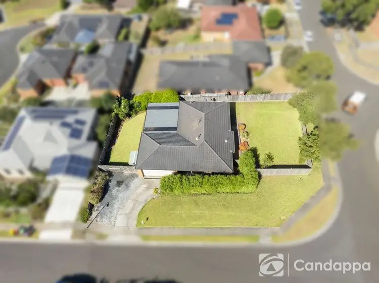 Second view of Homely house listing, 4 Vivian Court, Drouin VIC 3818