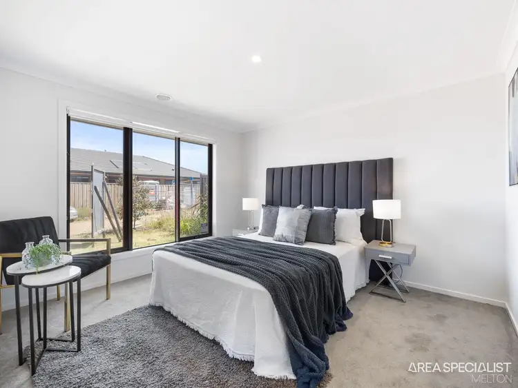 Seventh view of Homely house listing, 15 Ravine Place, Thornhill Park VIC 3335