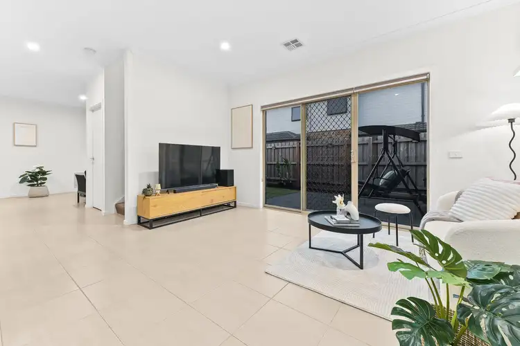 Sixth view of Homely townhouse listing, 1/98 Cadles Road, Carrum Downs VIC 3201
