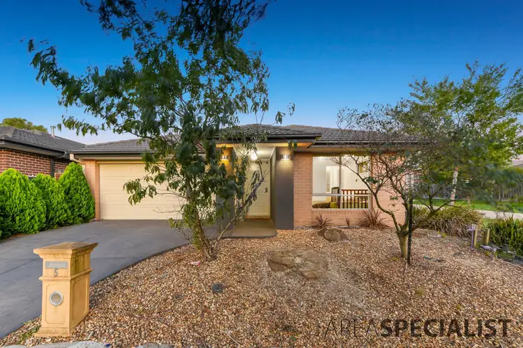 5 Amara Grove, Lyndhurst VIC 3975