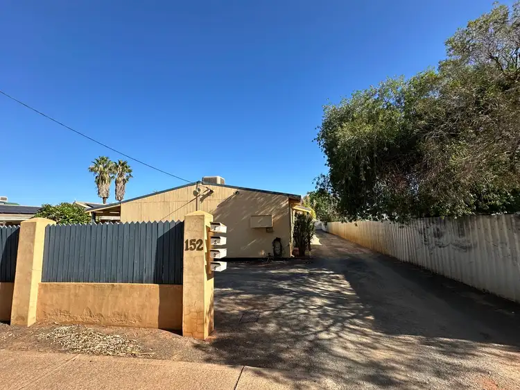 152 Moran Street