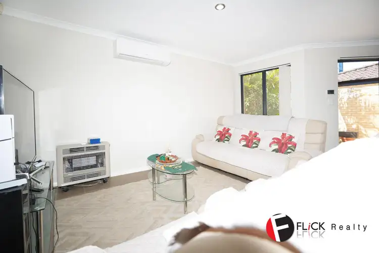 Fifth view of Homely villa listing, 4/7 Templeman Place, Midland WA 6056