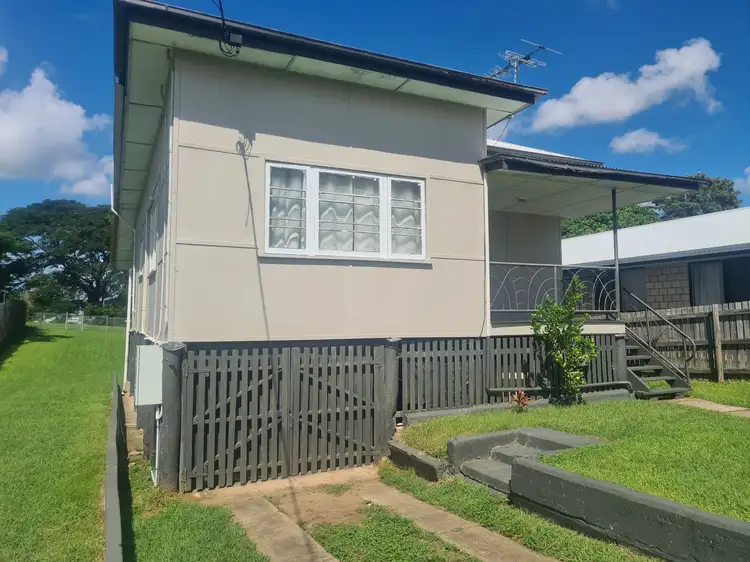 14 Miles Street, Berserker QLD 4701