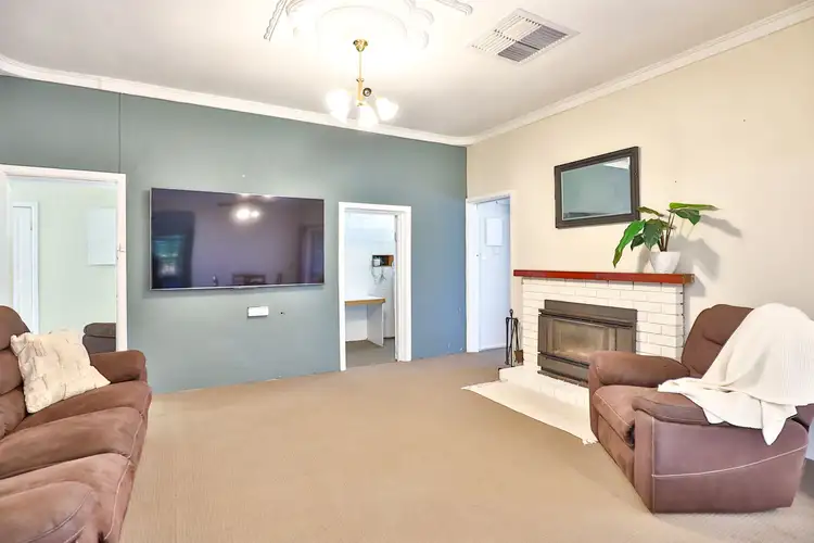 Fifth view of Homely house listing, 3319 Kulkyne Way, Colignan VIC 3494