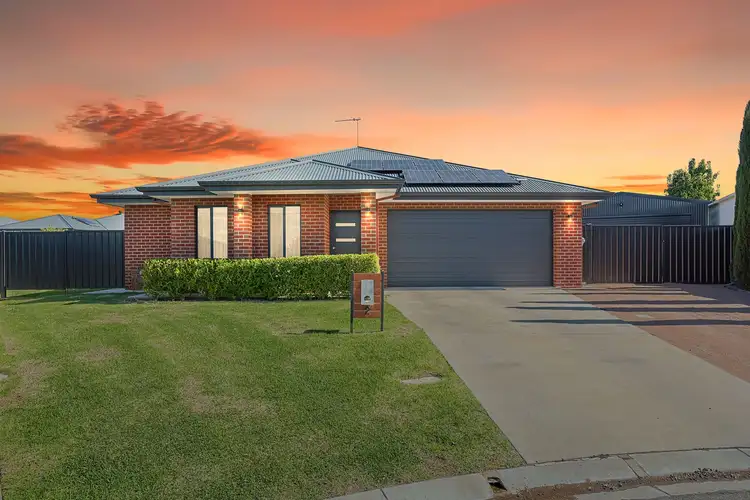 Second view of Homely house listing, 2 Marara Court, Mildura VIC 3500