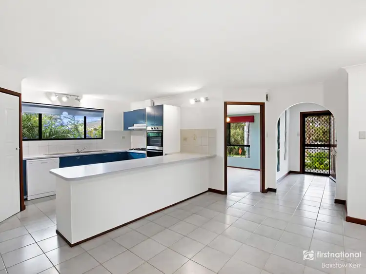 Fifth view of Homely house listing, 1 Erindale Court, Yakamia WA 6330