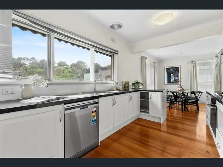 Seventh view of Homely house listing, 33 Caringal Avenue, Doncaster VIC 3108