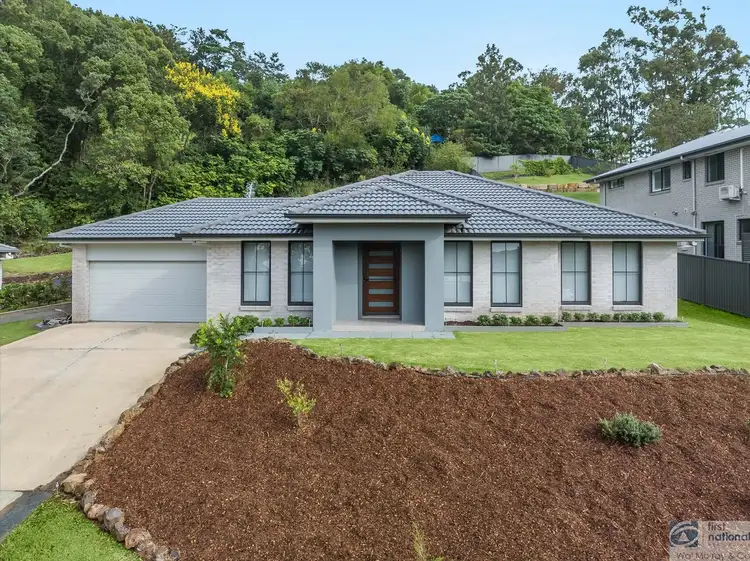 10 Sawyers Avenue