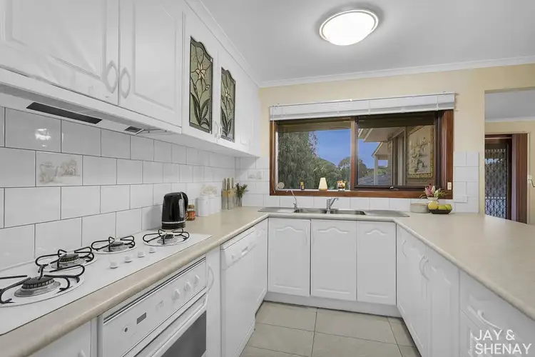 Sixth view of Homely house listing, 6 Stephens Close, Endeavour Hills VIC 3802